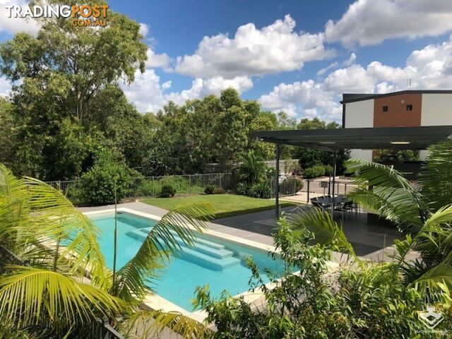 4 / 109 Paddington Terrace Douglas QLD 4814