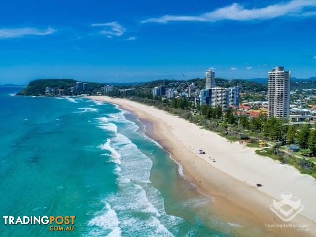 ID:21191707 220 Christine Avenue Burleigh Waters QLD 4220 - photo 5 of 8