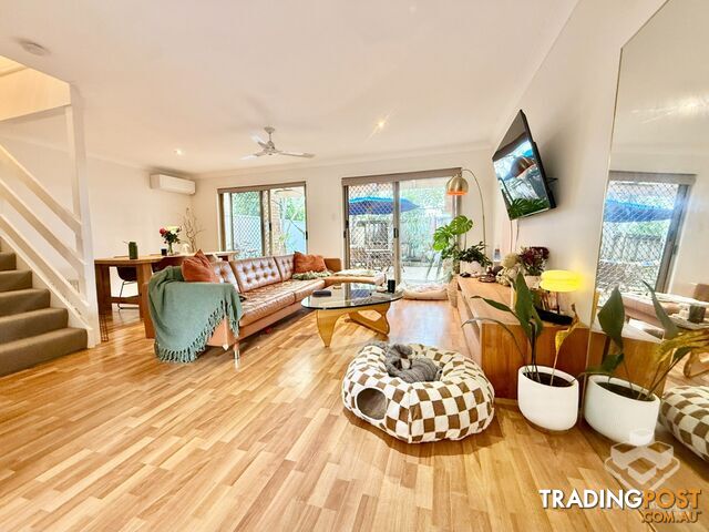 ID:21202823 220 Christine Avenue Burleigh Waters QLD 4220