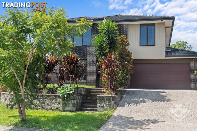 15 Mizen Place Holland Park West QLD 4121