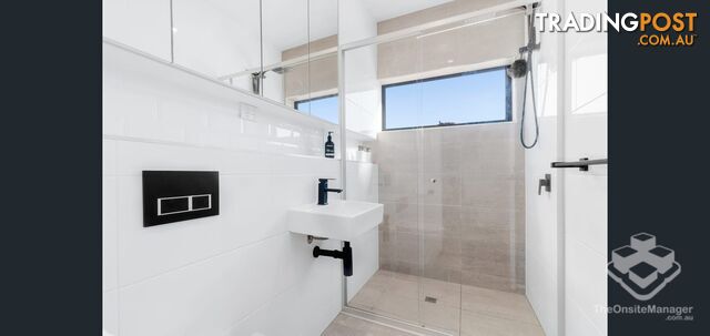 15 20 Bombery Street Cannon Hill QLD 4170 - photo 5 of 12