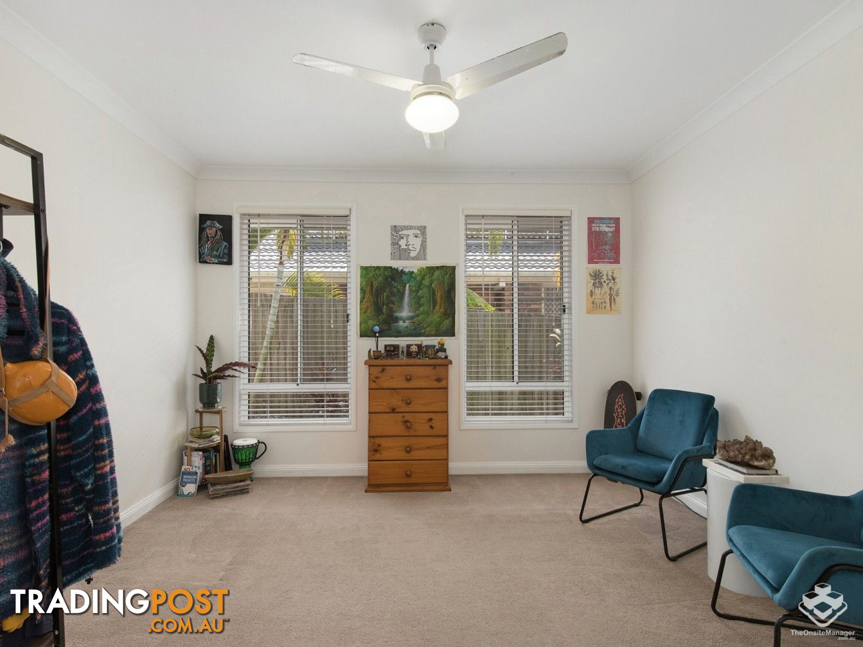 10 Tocumwal Court Helensvale QLD 4212