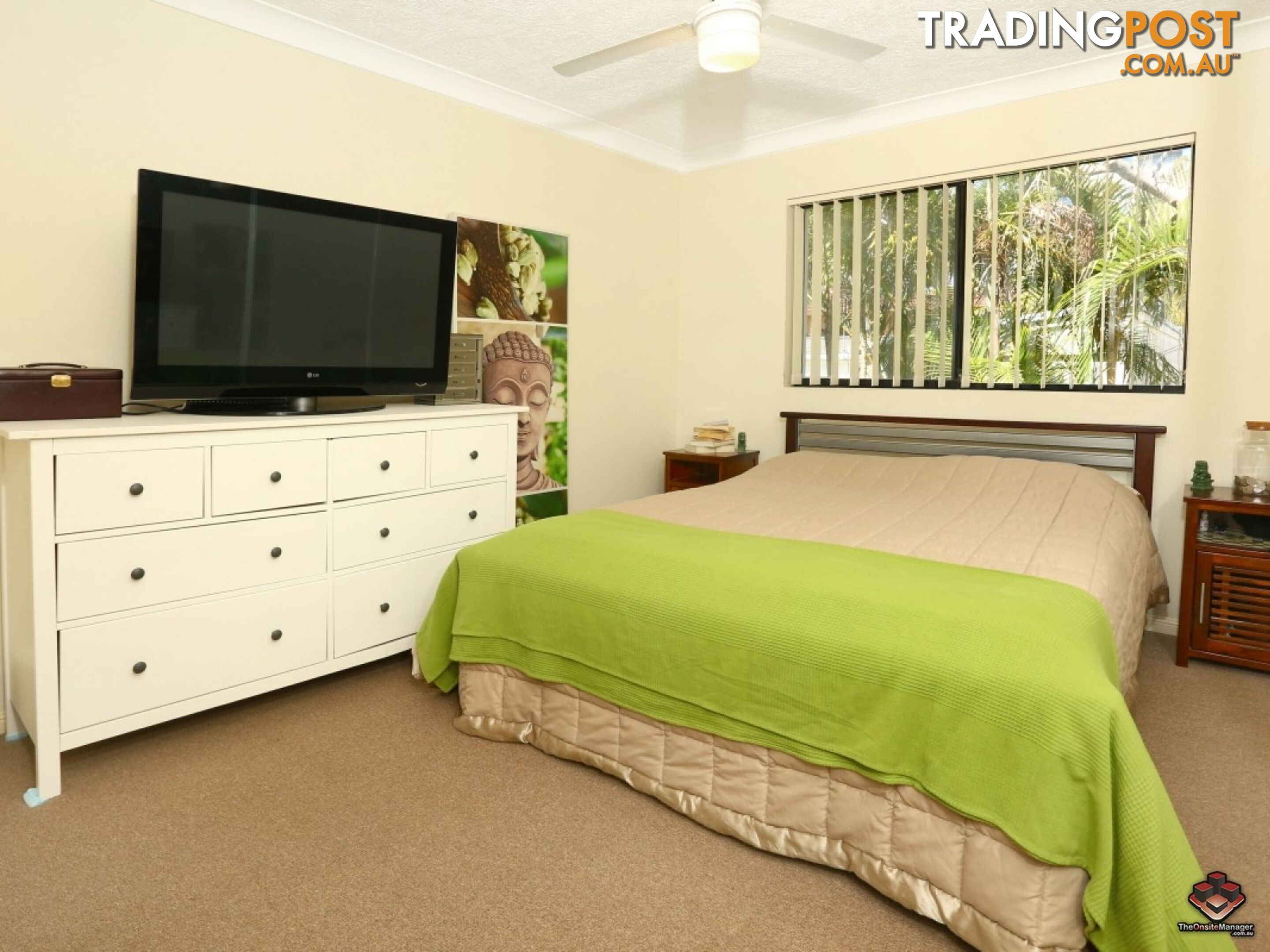 38 Labrador Street Labrador QLD 4215