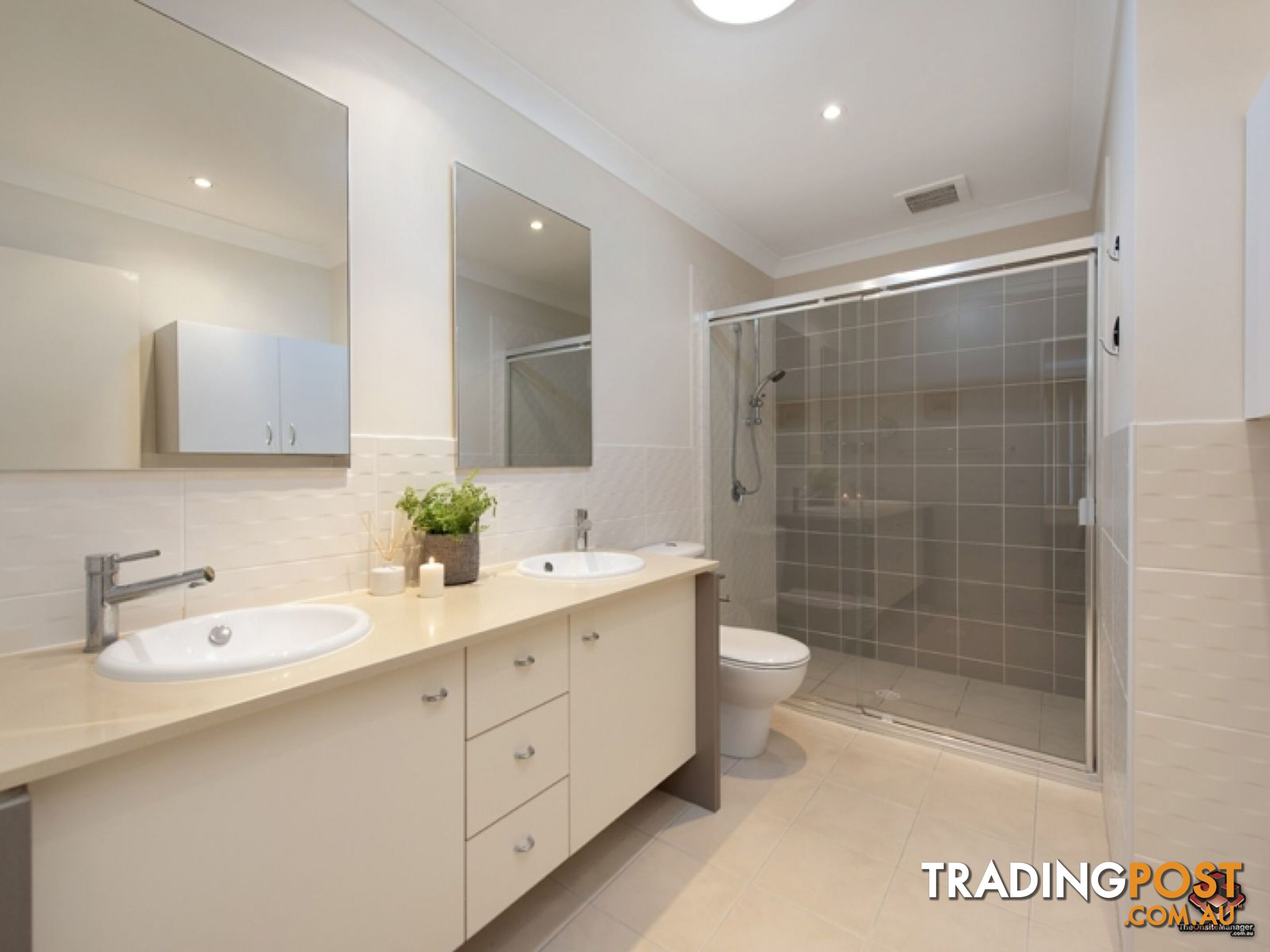 16 Surbiton Court Carindale QLD 4152