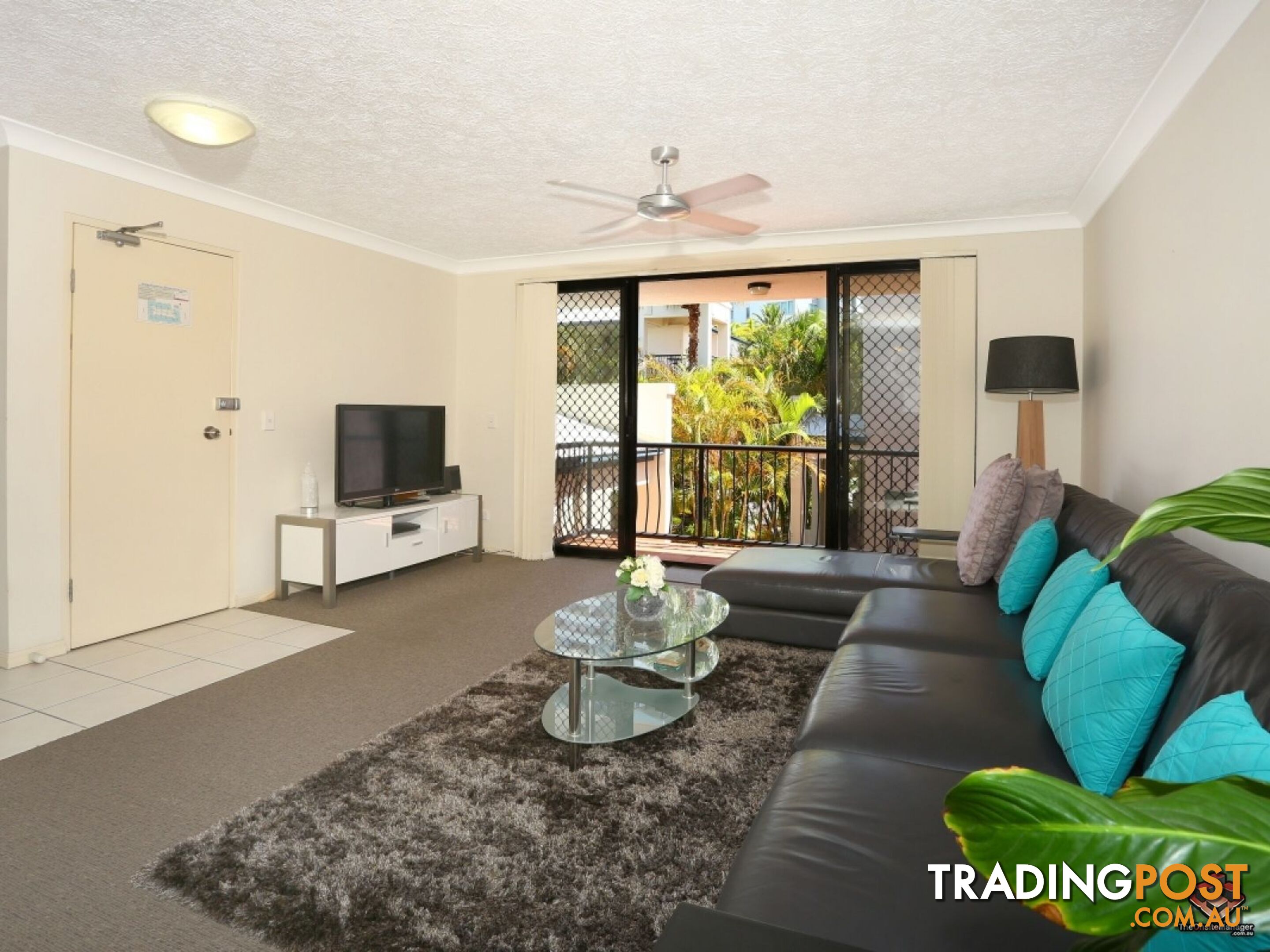 38 Labrador Street Labrador QLD 4215