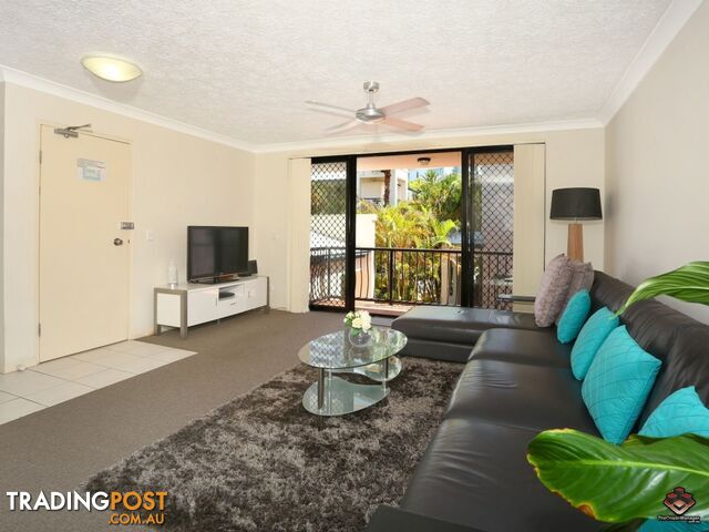 38 Labrador Street Labrador QLD 4215