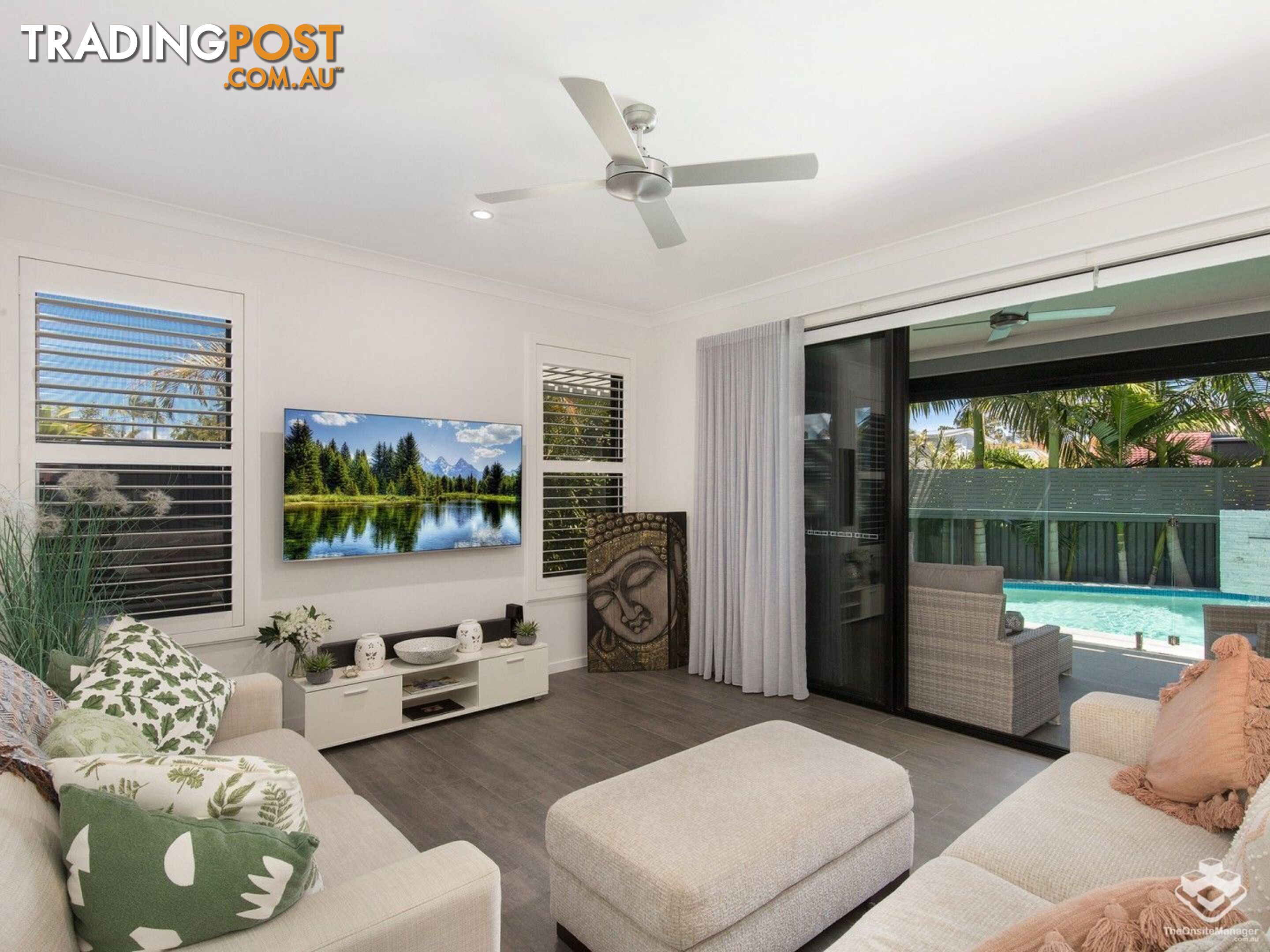 54 Milton Avenue Paradise Point QLD 4216