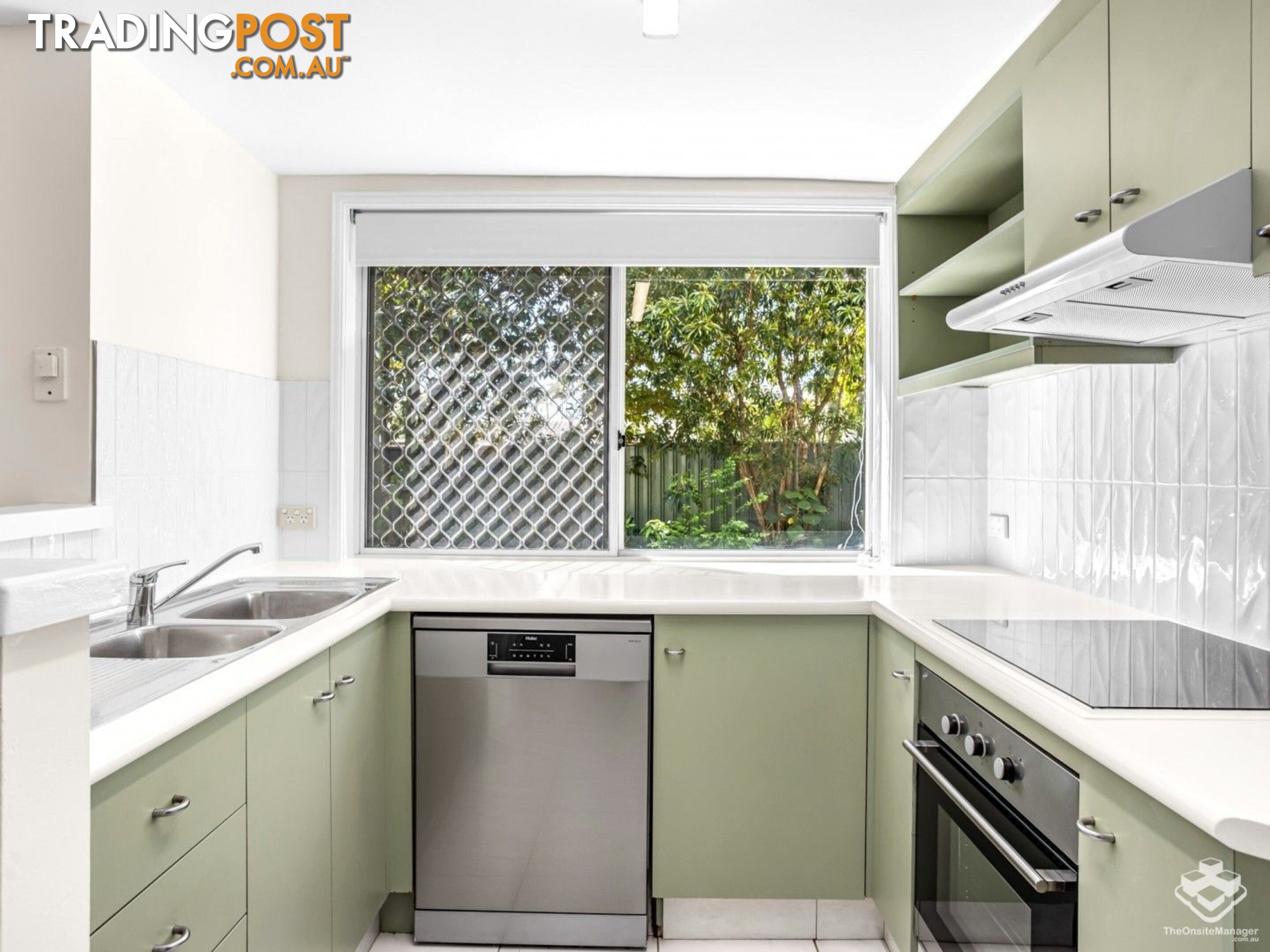 112/ 215 Cottesloe Drive Mermaid Waters QLD 4218