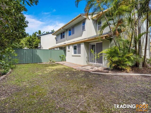 112/ 215 Cottesloe Drive Mermaid Waters QLD 4218