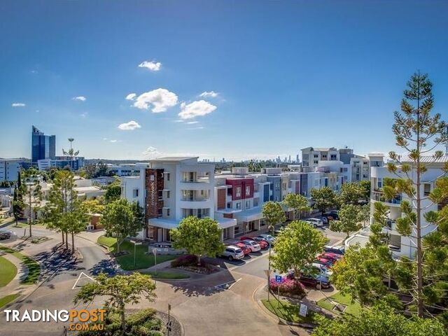 ID:21197360 15 Laver Drive Robina QLD 4226 - photo 2 of 9