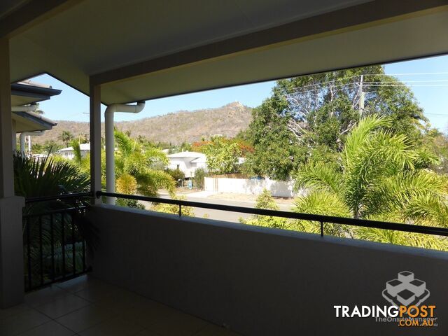 ID:21197867 6-24 Henry Street West End QLD 4810 - photo 2 of 16