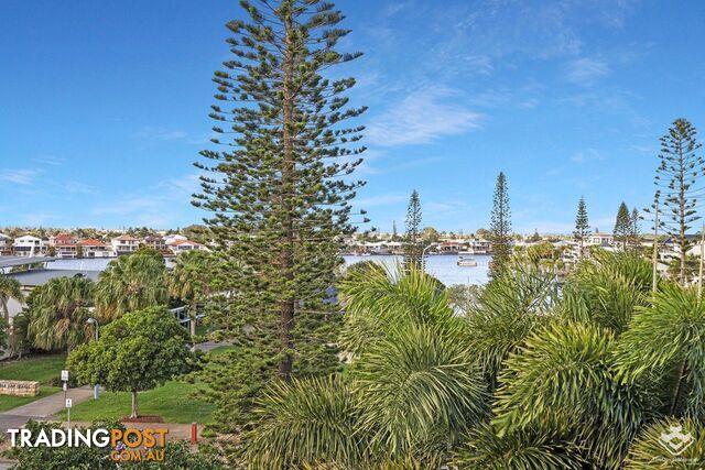 62/4 Grand Parade Kawana Island QLD 4575