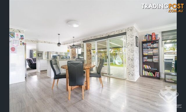 92 Parkes Drive Helensvale QLD 4212