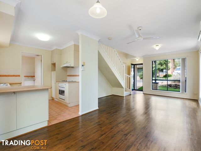 32/90 Oakleaf Street Eight Mile Plains QLD 4113