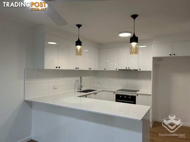 unit 27 31 Simpsons Road Elanora QLD 4221