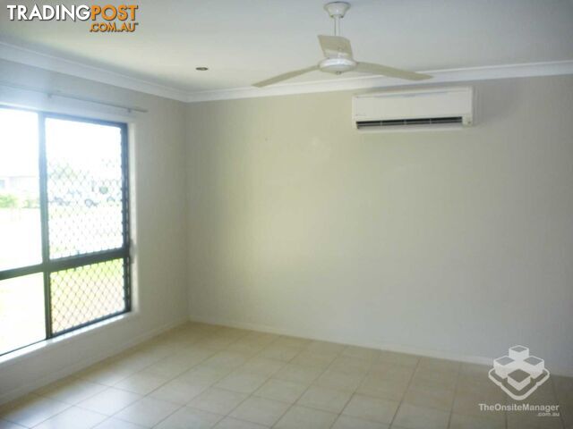 16 Parklands Drive Mount Louisa QLD 4814 - photo 5 of 6