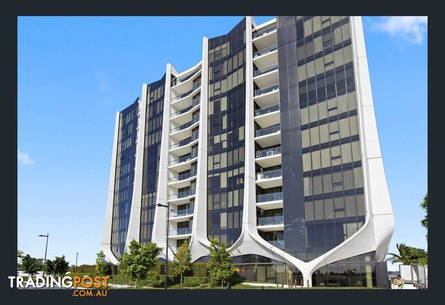 ID:21173597 2 The Lanes Boulevard Mermaid Waters QLD 4218 - photo 3 of 17