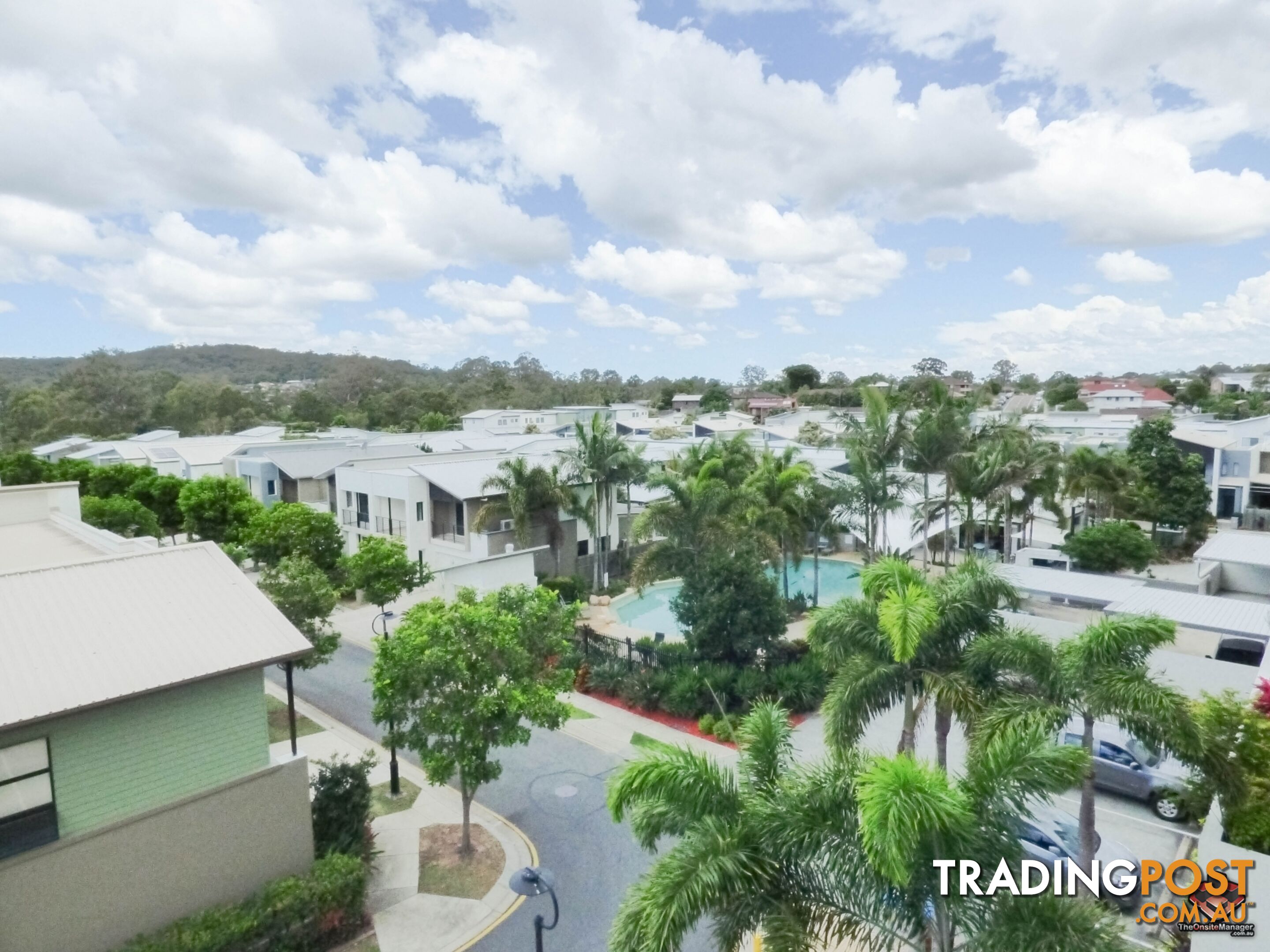 16 Surbiton Court Carindale QLD 4152