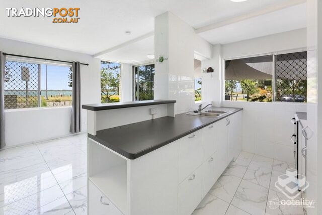 1 516 Marine Parade Biggera Waters QLD 4216