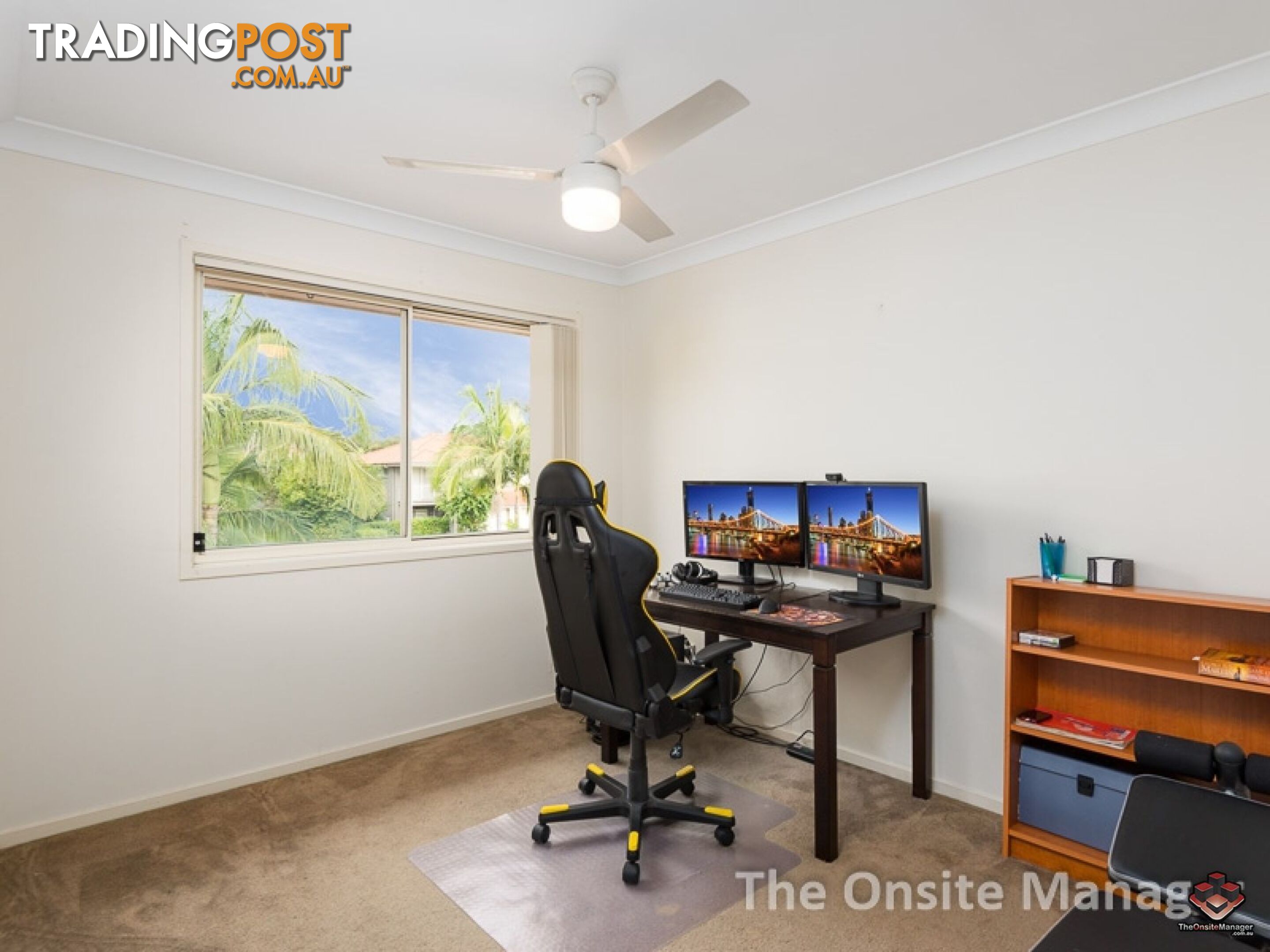 8 Earnshaw Street Calamvale QLD 4116