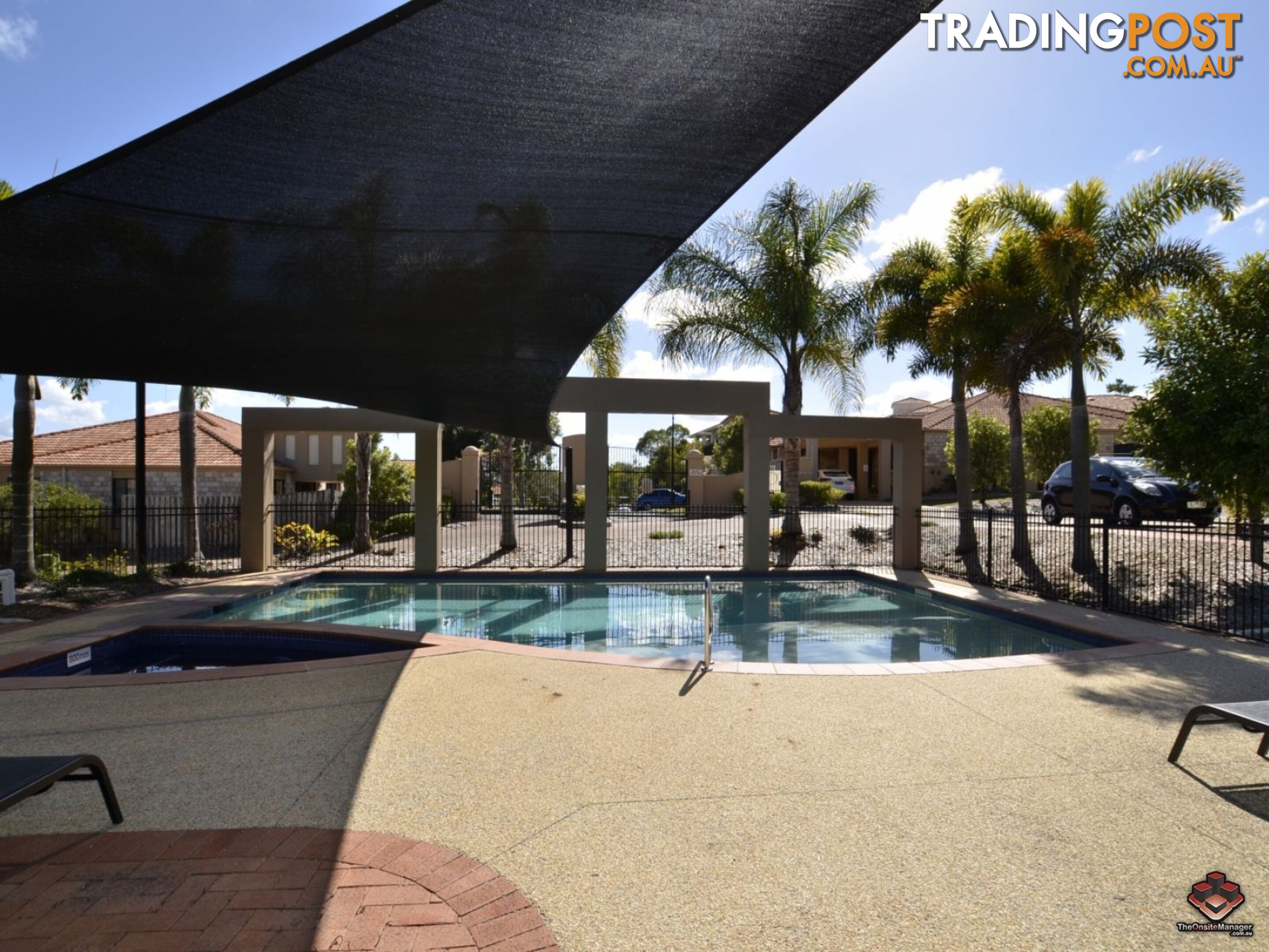 24 Amsonia Court Arundel QLD 4214