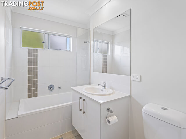 75/20 Emerald Place Bridgeman Downs QLD 4035