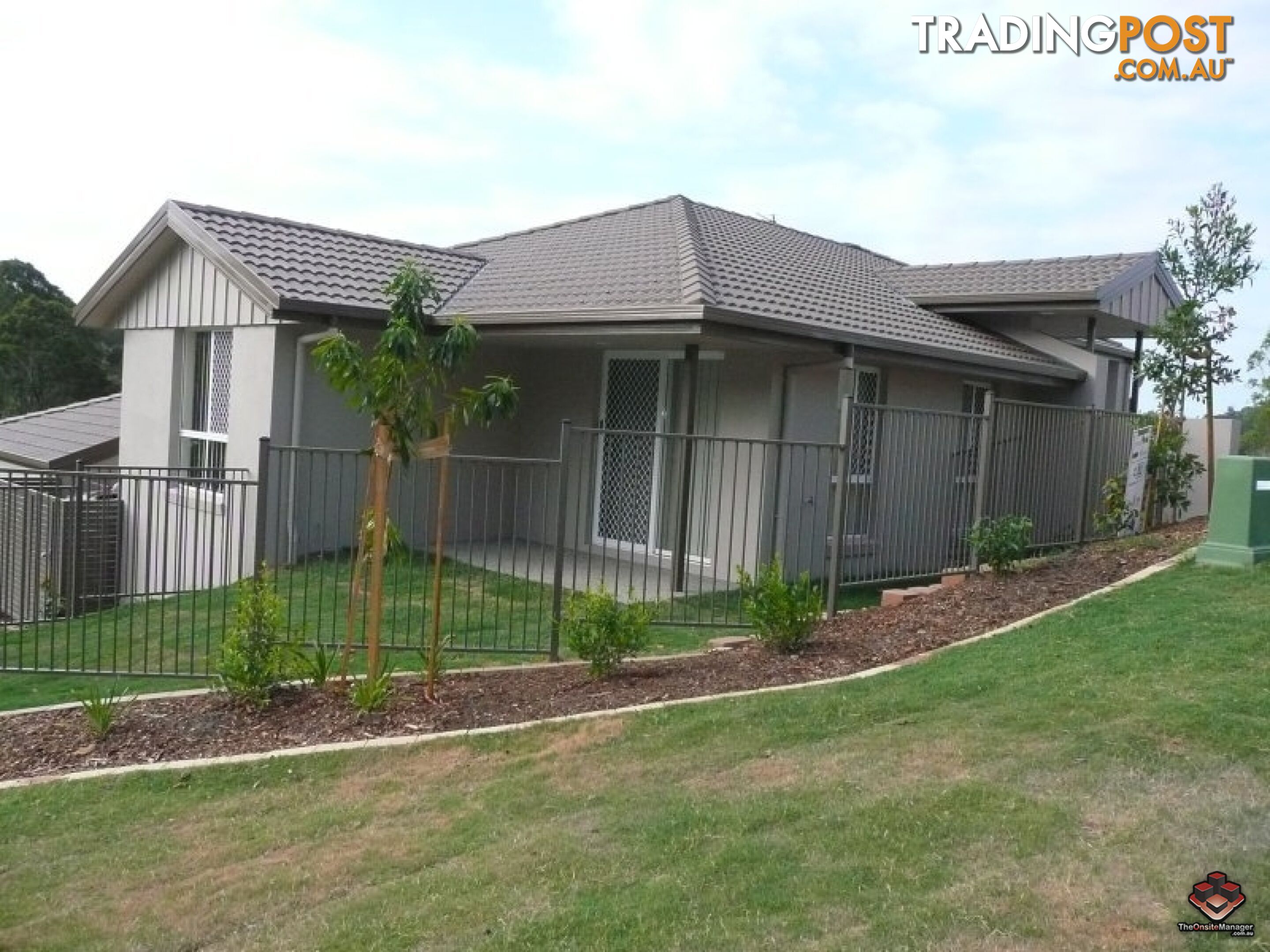 Upper Coomera qld 4209