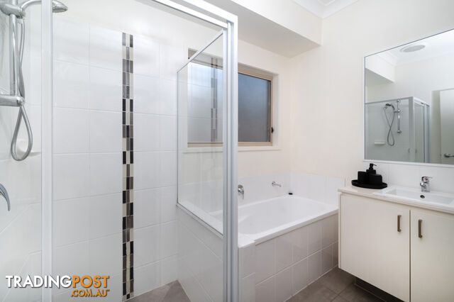 Pimpama QLD 4209 - photo 2 of 5