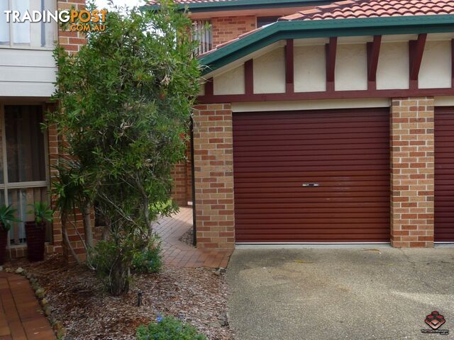 75 Brown Street Labrador QLD 4215