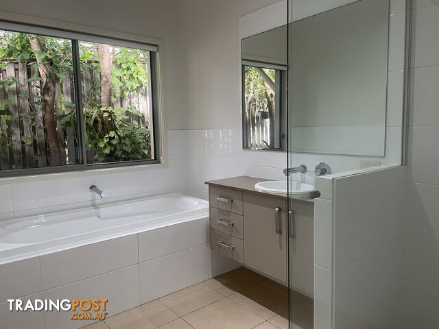 21 Solo Place Coomera Waters QLD 4209