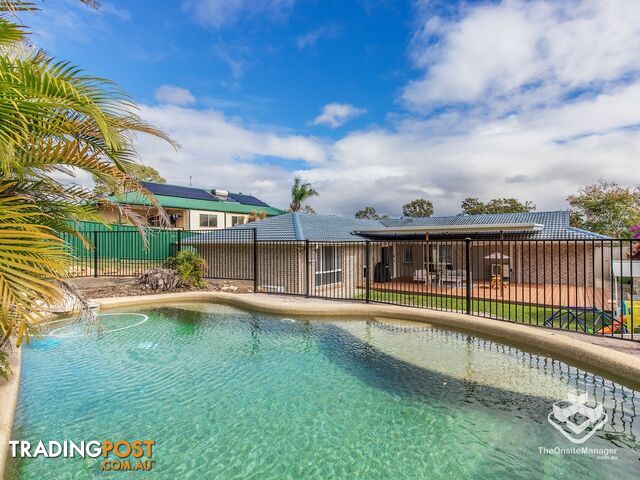 8 Edgeworth Place Helensvale QLD 4212