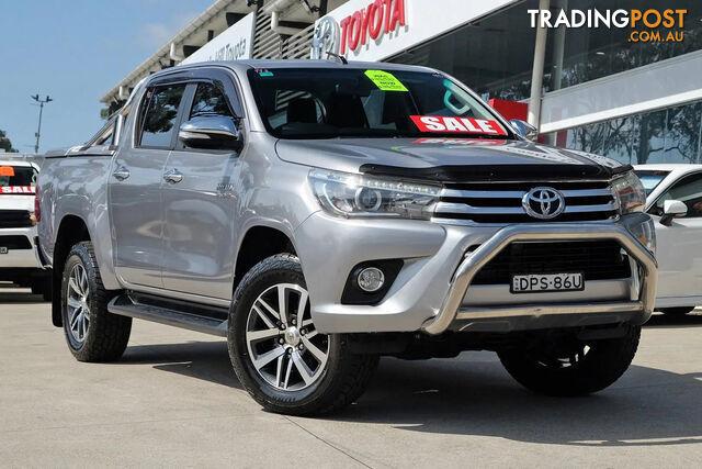 2017 TOYOTA HILUX SR5  UTE