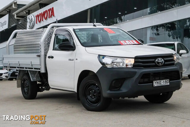 2020 TOYOTA HILUX WORKMATE  CAB CHASSIS