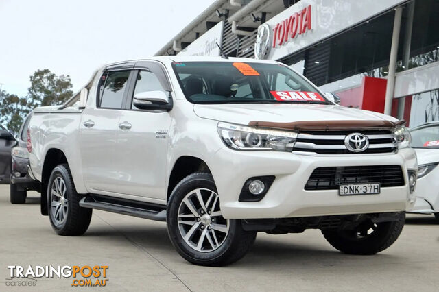 2017 TOYOTA HILUX SR5  UTE