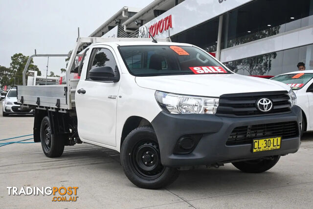 2017 TOYOTA HILUX WORKMATE  CAB CHASSIS