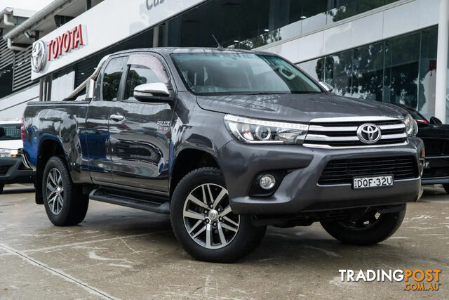 2017 TOYOTA HILUX SR5 UTE