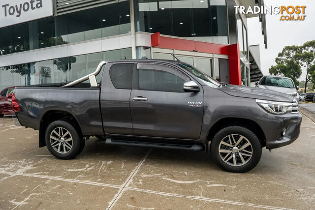 2017 TOYOTA HILUX SR5 UTE - photo 3 of 21
