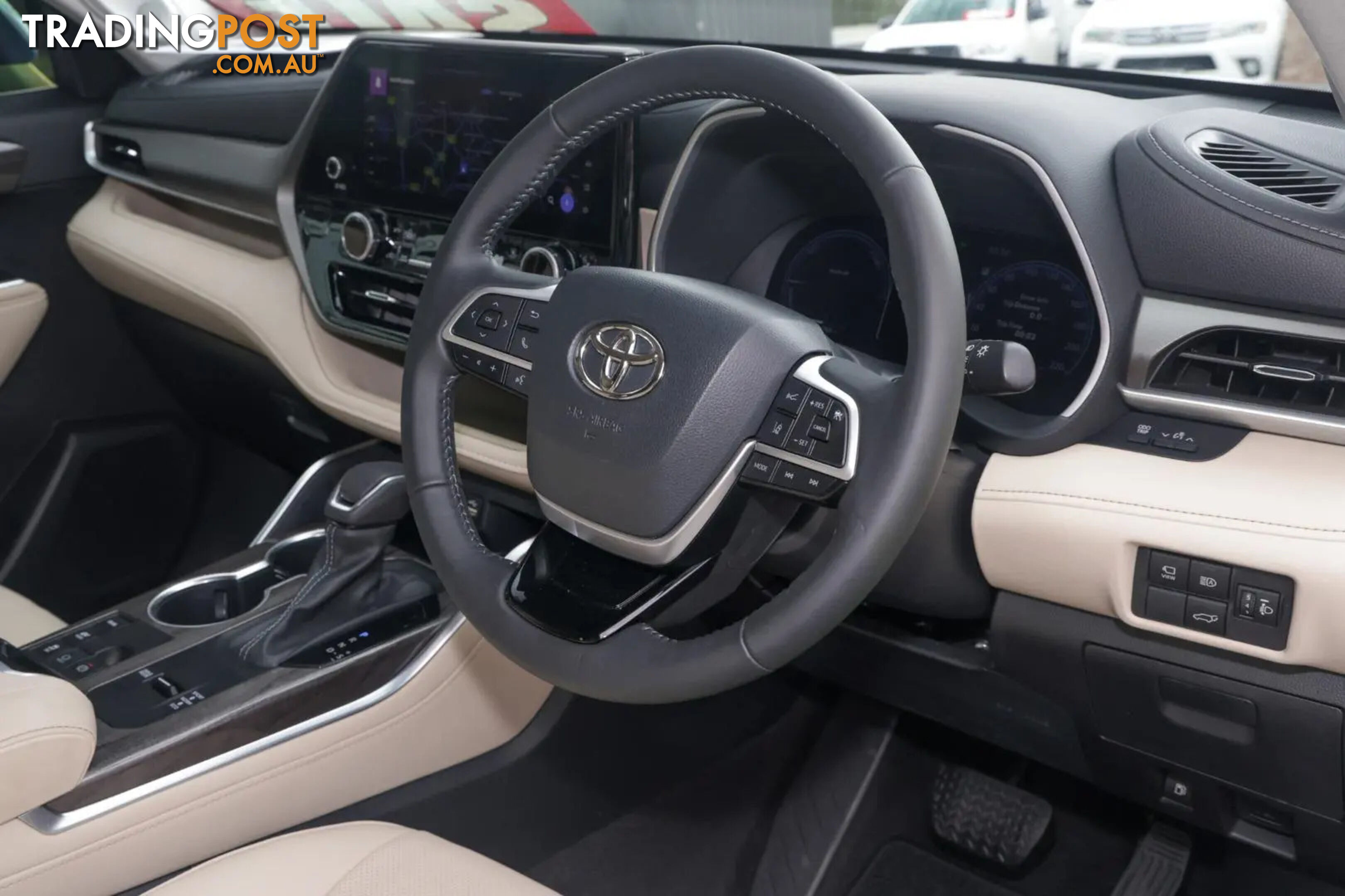 2023 TOYOTA KLUGER GRANDE  SUV