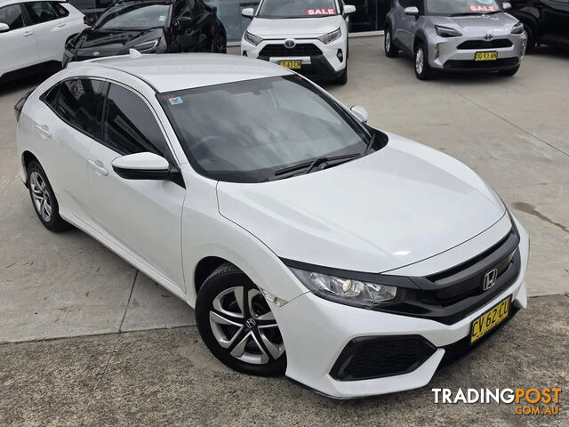 2017 HONDA CIVIC VTI  HATCH - photo 2 of 32