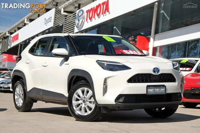 2022 TOYOTA YARIS CROSS GX  SUV