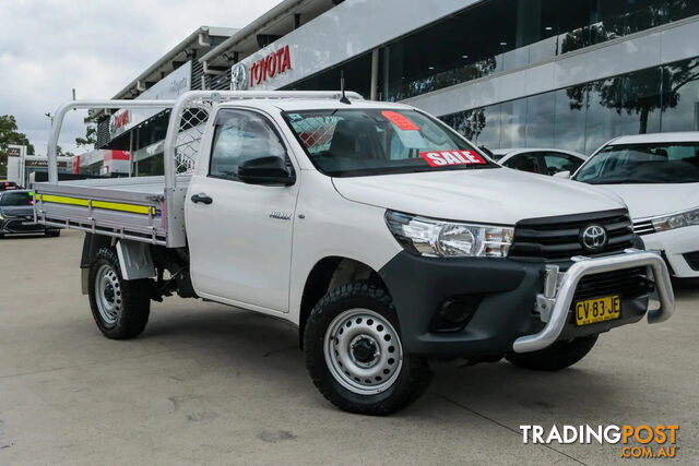 2019 TOYOTA HILUX WORKMATE  CAB CHASSIS