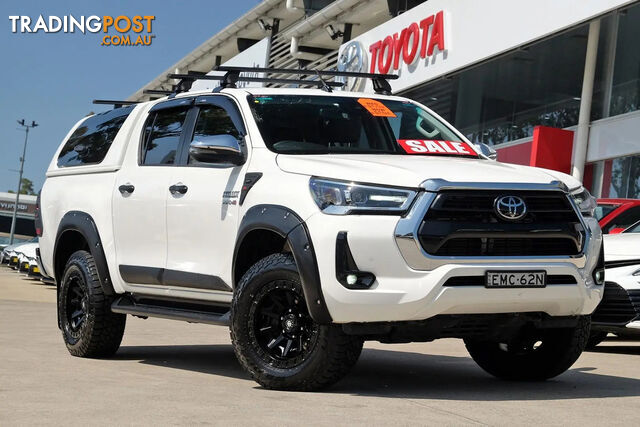 2020 TOYOTA HILUX SR5  UTE