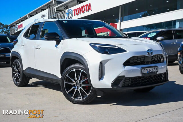 2025 TOYOTA YARIS CROSS GR SUV