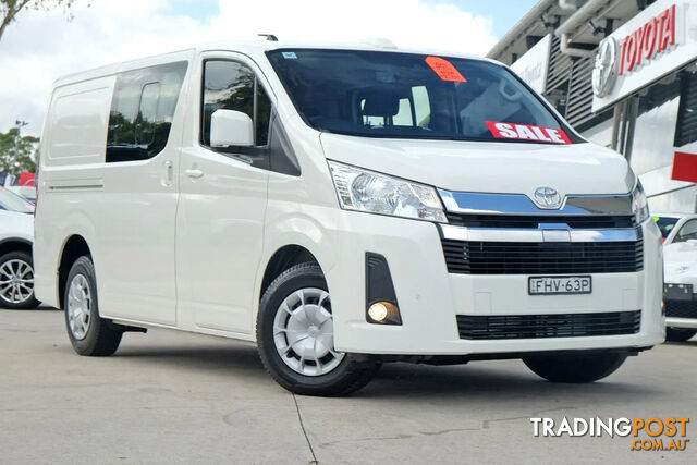 2024 TOYOTA HIACE   VAN