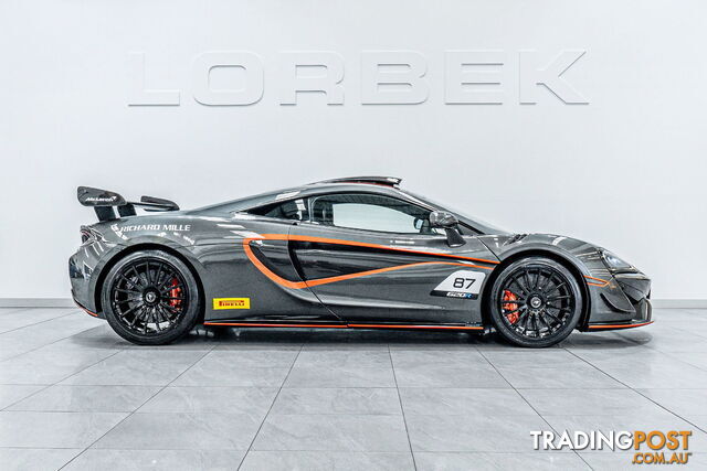 2021 McLaren 620R  