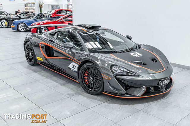 2021 McLaren 620R  