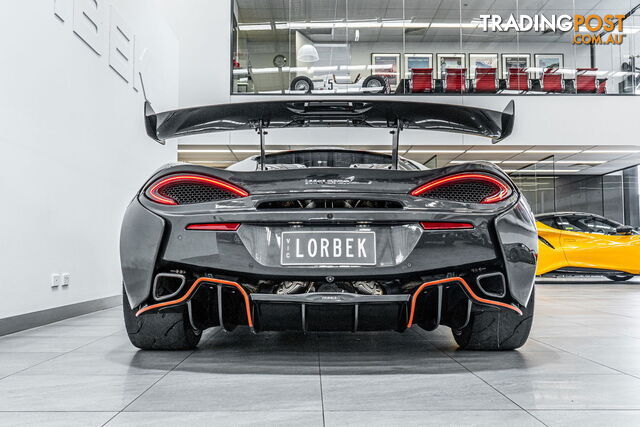 2021 McLaren 620R  