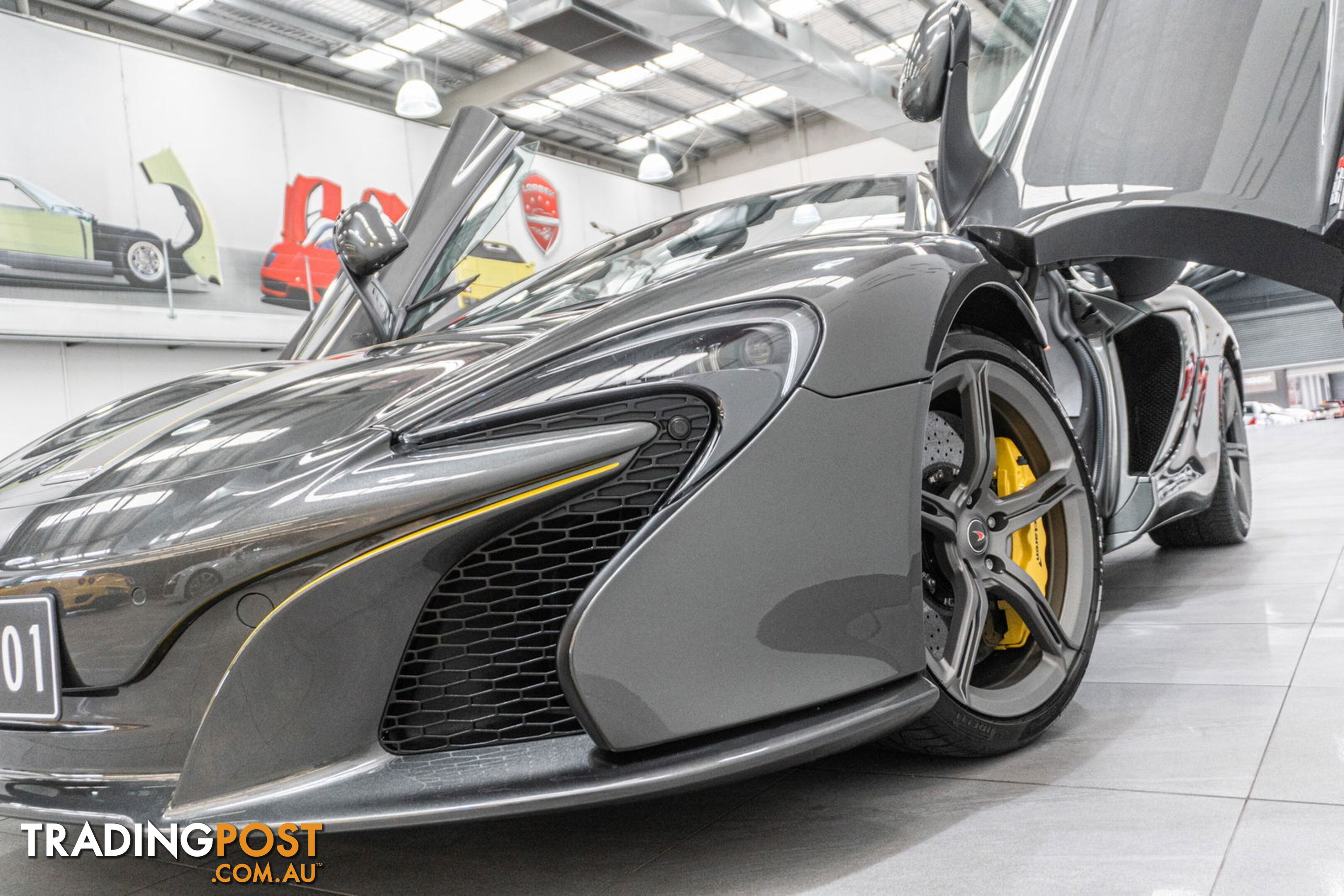 2016 McLaren 650S  