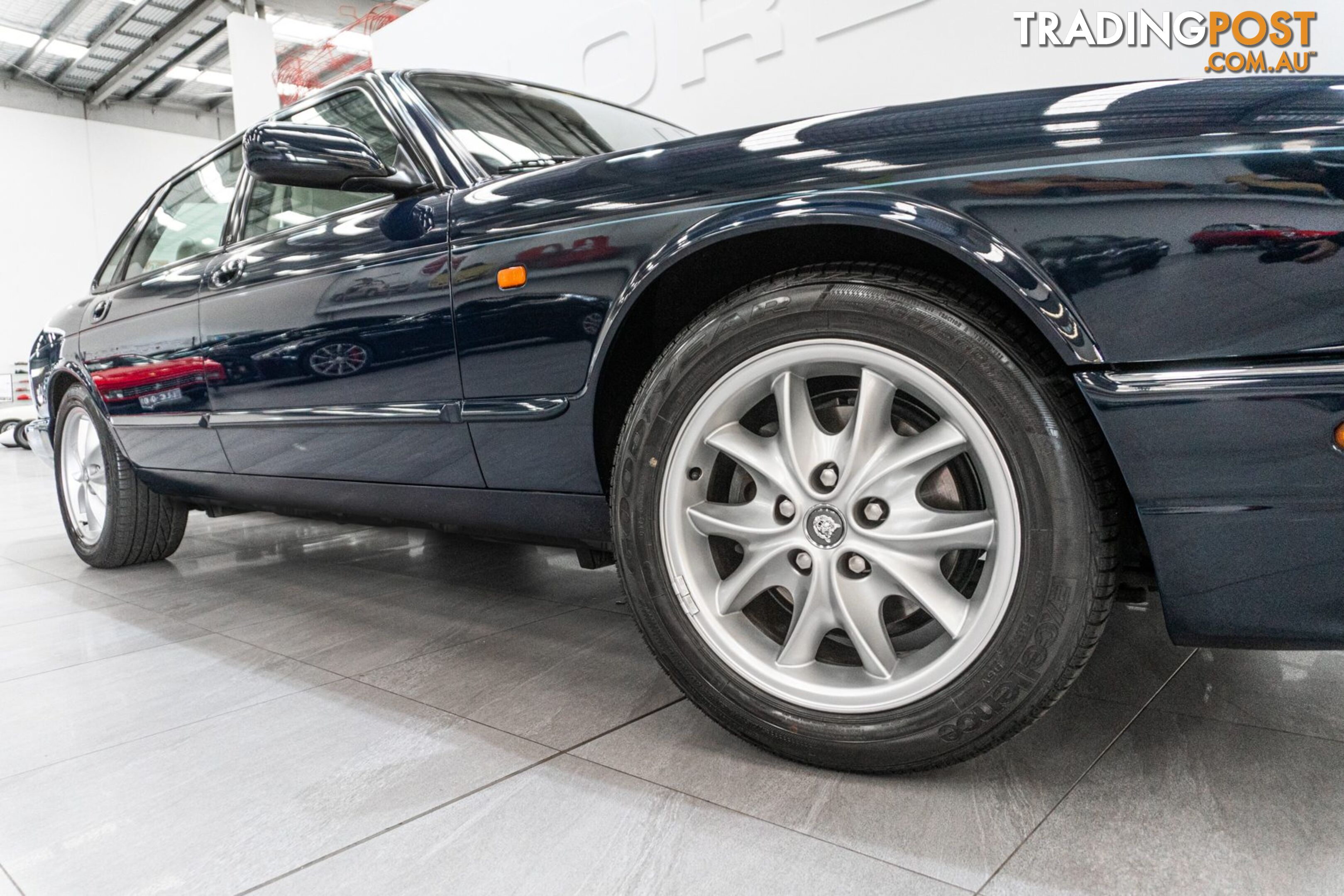 1999 Jaguar XJ8 3.2 Sport 