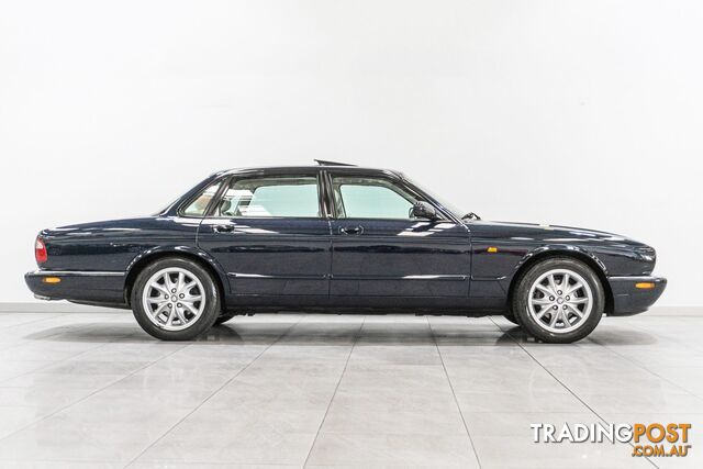 1999 Jaguar XJ8 3.2 Sport 